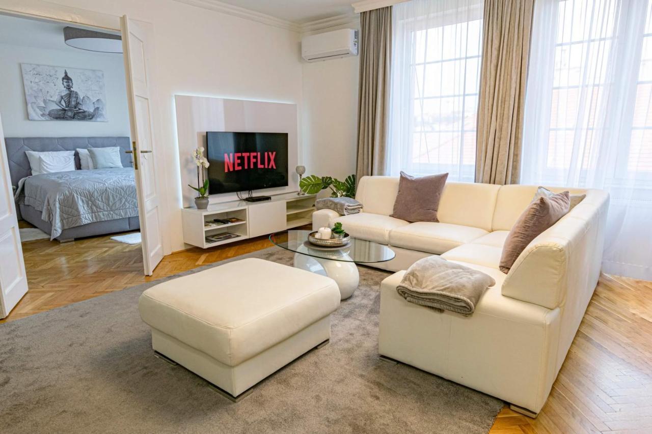 Budacastle Panoramic Luxurious Family Apt, Free Parking Included Budapeste Exterior foto