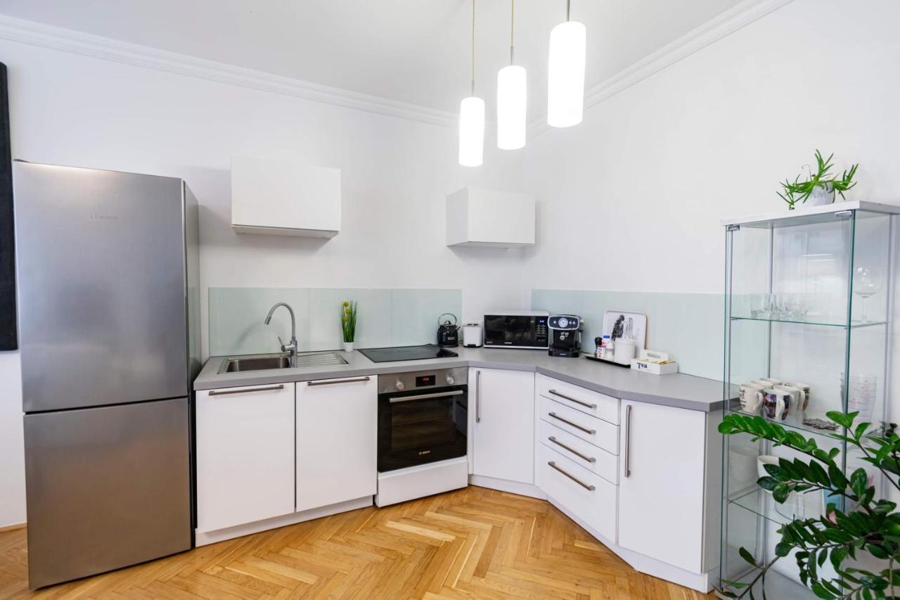 Budacastle Panoramic Luxurious Family Apt, Free Parking Included Budapeste Exterior foto